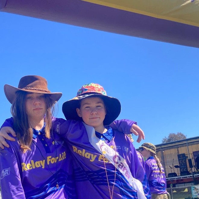 Jinty and Zarah Lubke